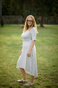 šaty na dojčenie